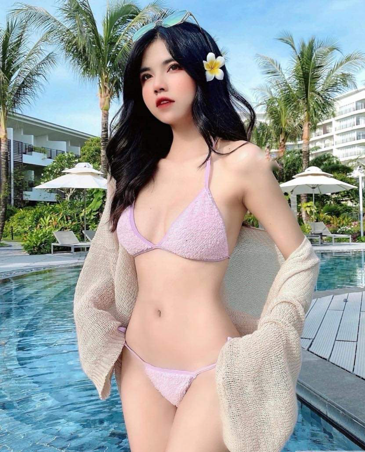 Mai Dora bikini nóng bỏng bốc lửa siêu hấp dẫn