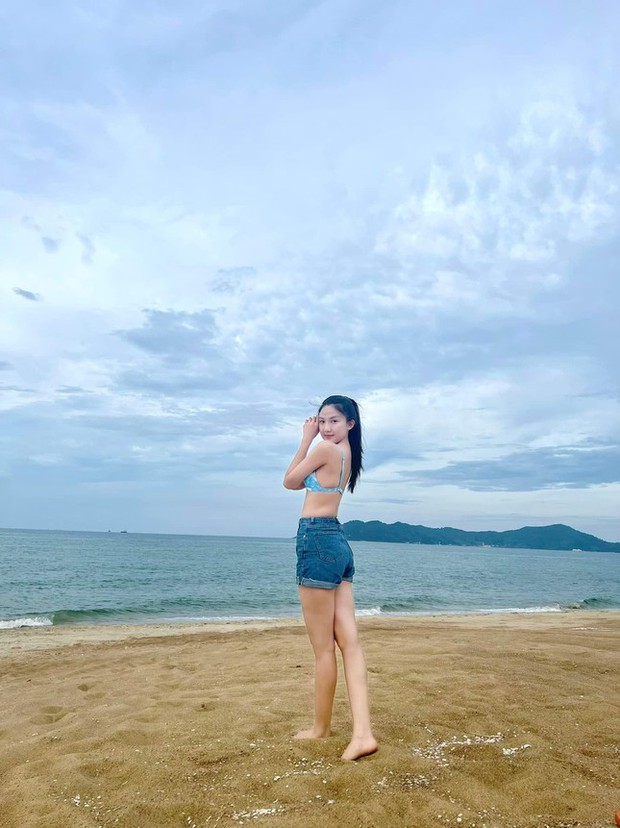 Lã Thanh Huyền, Cao Thái Hà nóng bỏng với bikini - Ảnh 6.