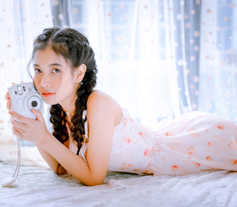 Mê mẩn vẻ đẹp của hotgirl Quảng Ninh nổi danh với vòng 1 khủng 