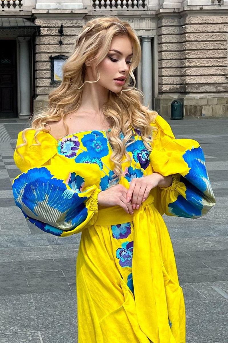 Chiêm ngưỡng vẻ đẹp cuốn hút của tân Hoa hậu Hoàn vũ Ukraine 2022