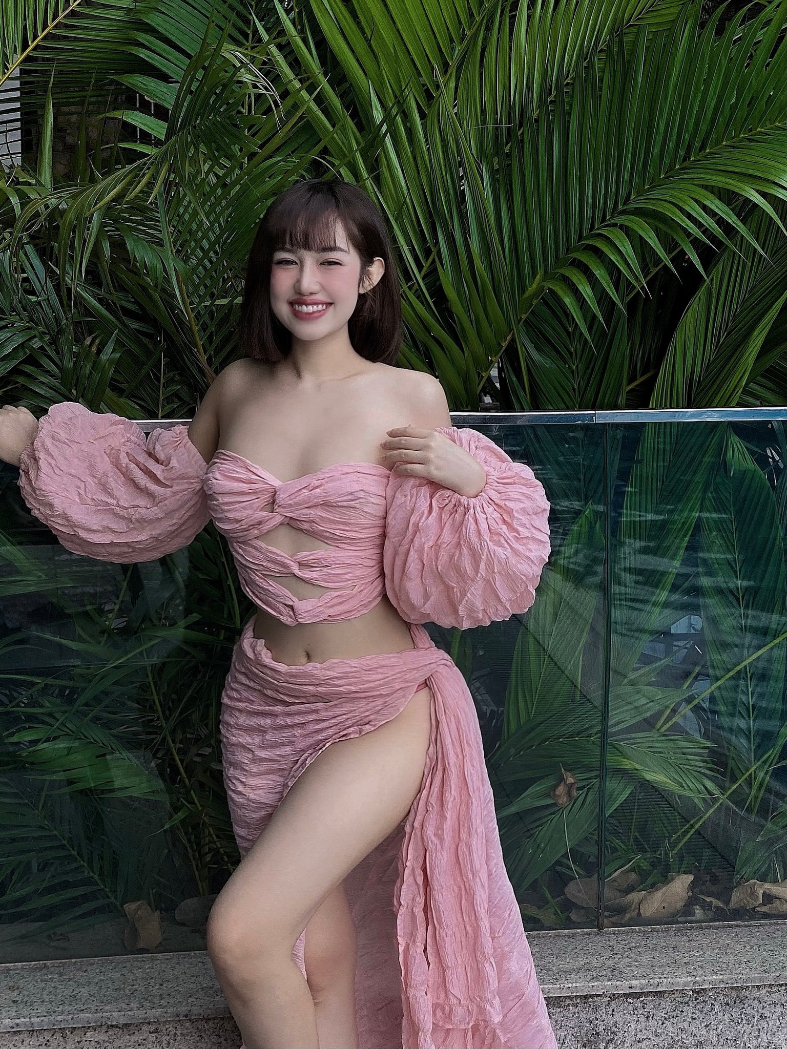 Gái xinh Đồng Nai đốn tim người xem qua loạt ảnh bikini ngọt lịm