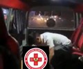 Video Chồng nghẹn ngào hối hận hứa bỏ nhậu khi vợ nguy kịch trên xe cấp cứu 