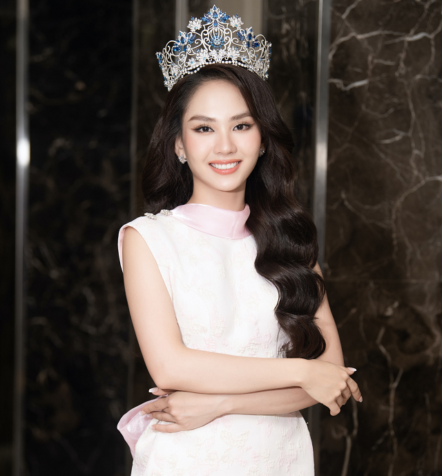 Lý do Hoa hậu Mai Phương bán vương miện chỉ sau 1 tháng đăng quang - Ảnh 1.