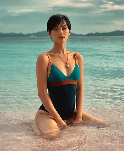 Hot girl Việt khoe da nâu mướt mắt khi diện bikini - Hình 4