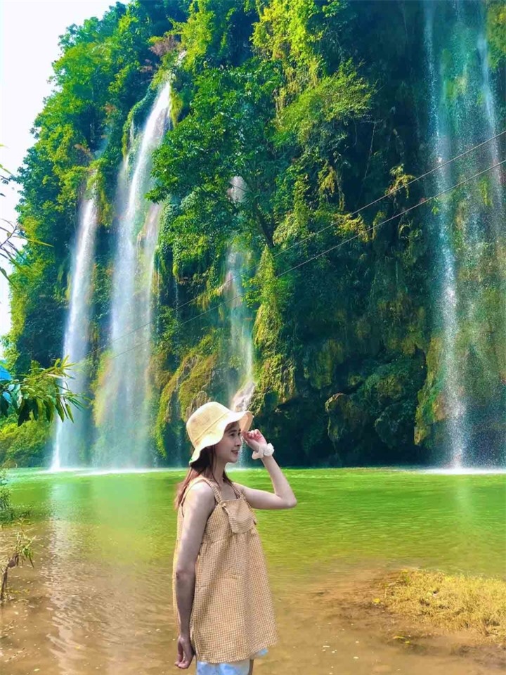 ‘Tiên cảnh’ dưới chân thác Mưa Rơi hớp hồn du khách khi đến Thái Nguyên - 4