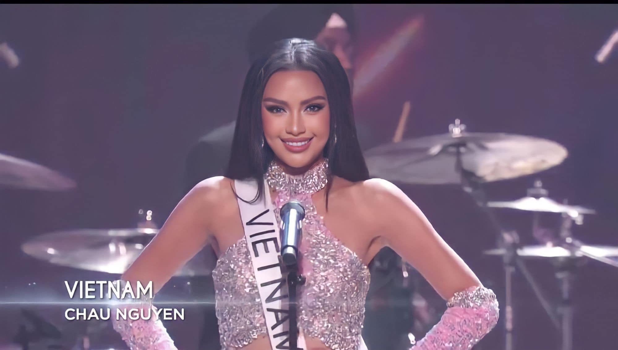 Tạch vé VOTE Ngọc Châu rớt Top 16 Miss Universe Dập tắt giấc mơ Hoàn vũ ở tuổi 28   