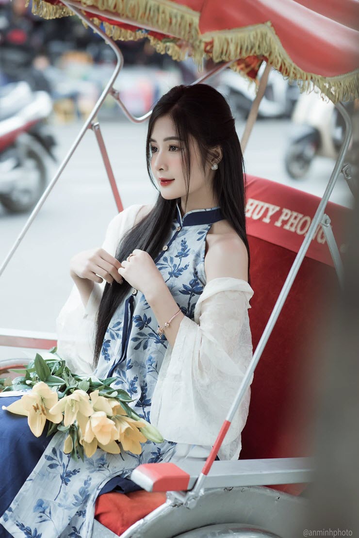 TikToker Quỳnh Alee “đốn tim” dân mạng với nhan sắc đẹp trong veo  