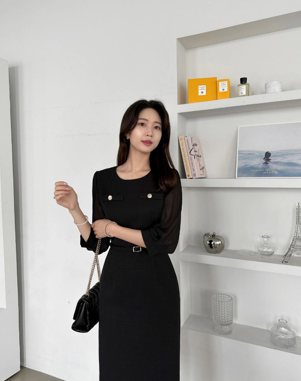 Váy đen tối giản  kiểu váy đáng sắm nhất cho nàng công sở  
