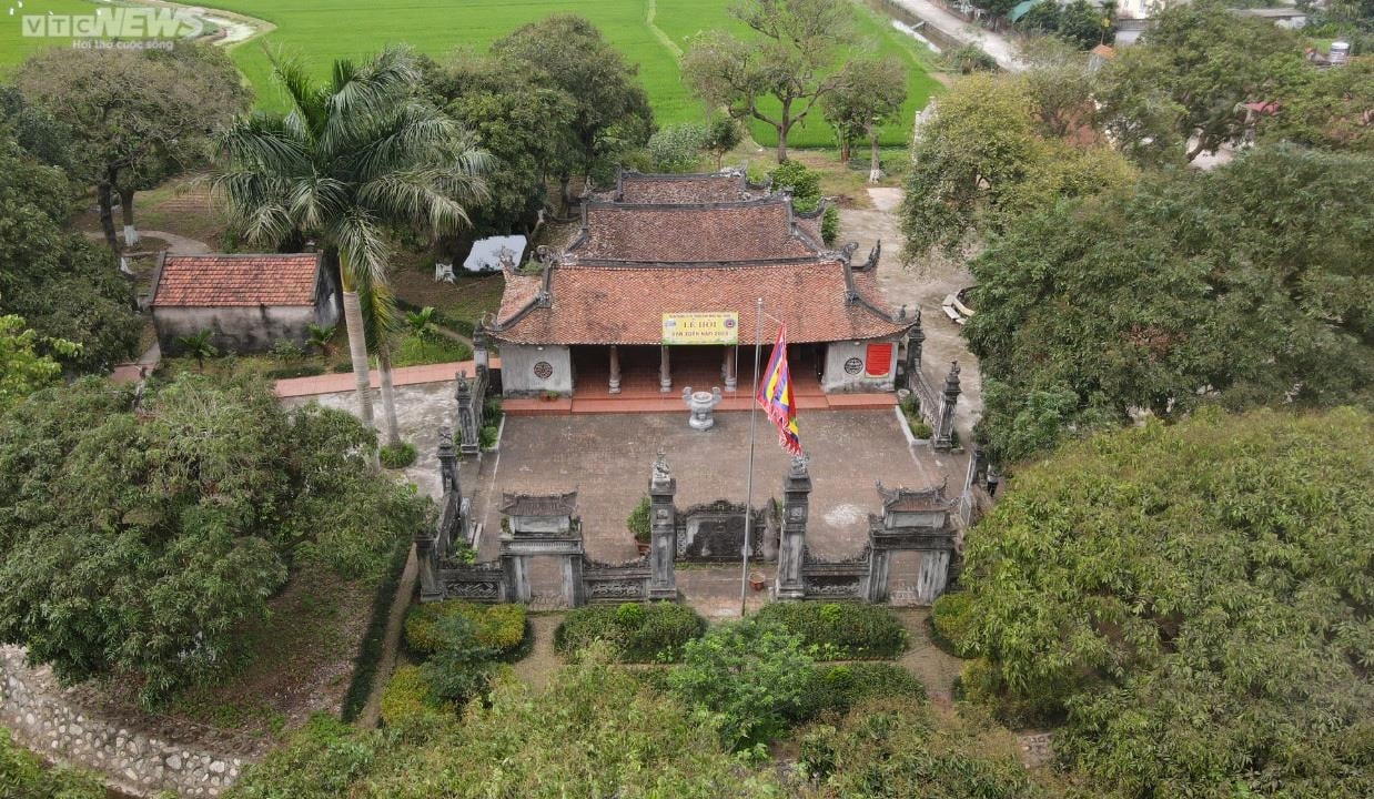 Chiêm ngưỡng ngai thờ độc nhất vô nhị hơn 300 năm tuổi ở Thái Bình - 2