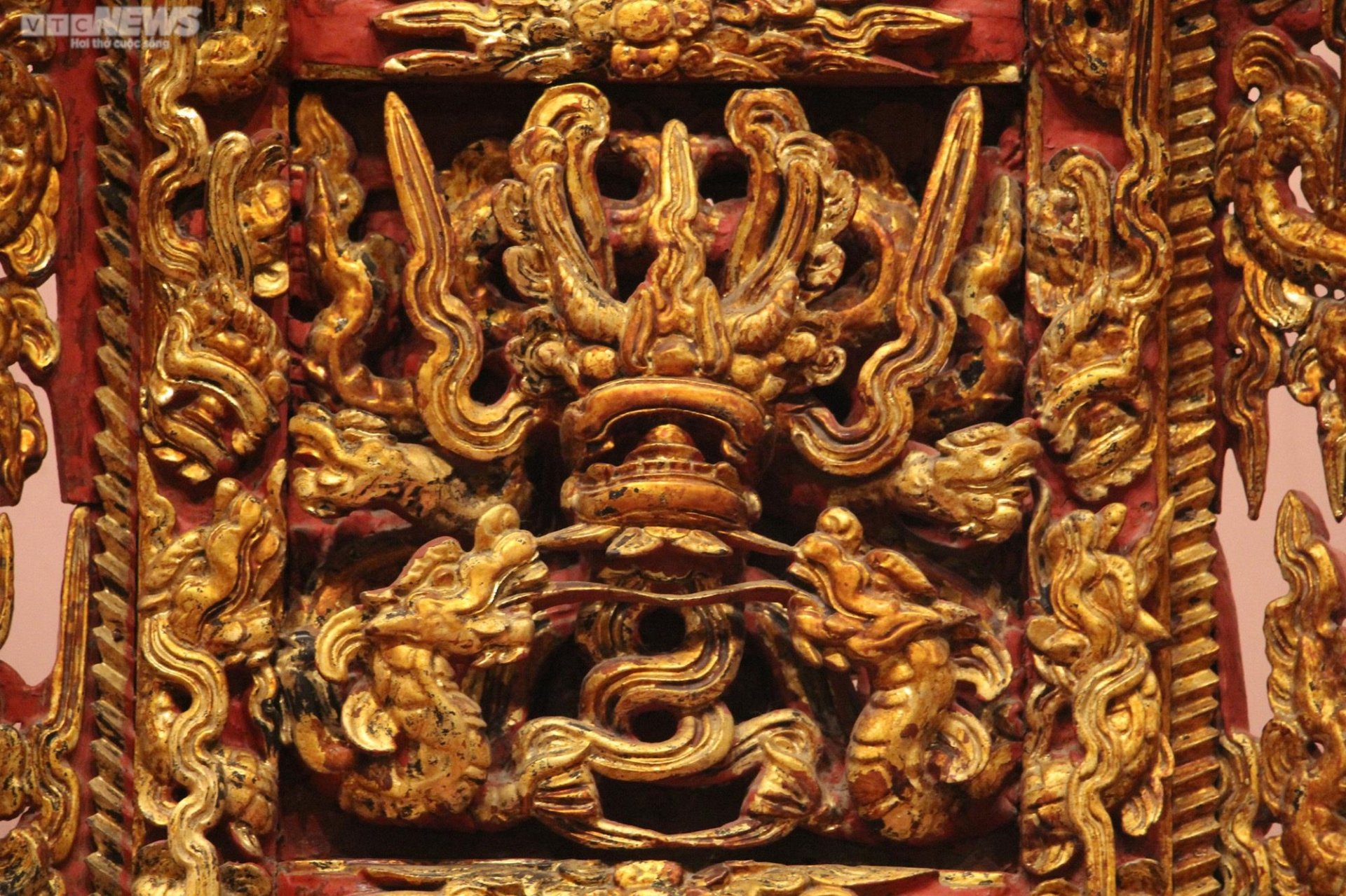 Chiêm ngưỡng ngai thờ độc nhất vô nhị hơn 300 năm tuổi ở Thái Bình - 11