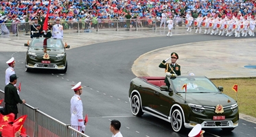 Hào hùng Lễ diễu binh, diễu hành Kỷ niệm 70 năm Chiến thắng Điện Biên Phủ