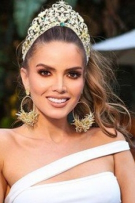 Người đẹp từng nặng 100 kg đăng quang Hoa hậu Hoàn vũ Colombia