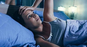 8 cách giúp phụ nữ cải thiện giấc ngủ trong thời mãn kinh