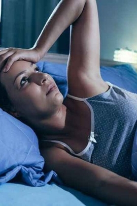 8 cách giúp phụ nữ cải thiện giấc ngủ trong thời mãn kinh
