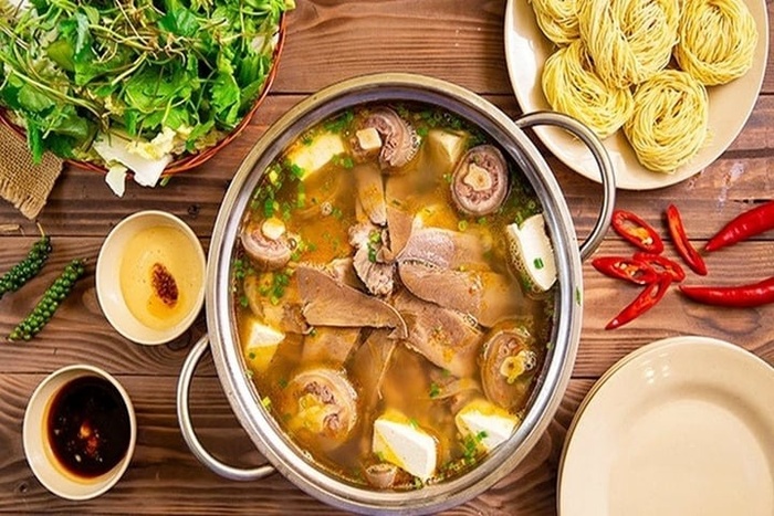 Cách nấu lẩu đuôi bò mềm ngon khó cưỡng