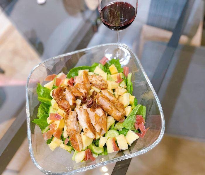 Ngày Tết ngấy ngán thịt cá, làm ngay 3 món salad bổ mát, ăn hoài không chán