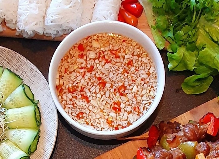 Tuyệt chiêu ướp thịt nướng mềm ngon lại thơm nức, ai cũng tấm tắc khen
