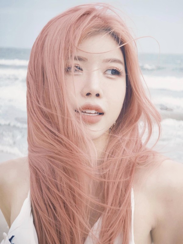 Chi dep Trang Phap tha dang “cuc gat” voi bikini hai manh nho xiu-Hinh-5