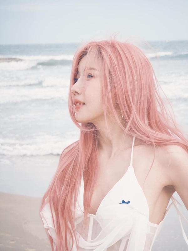 Chi dep Trang Phap tha dang “cuc gat” voi bikini hai manh nho xiu-Hinh-7