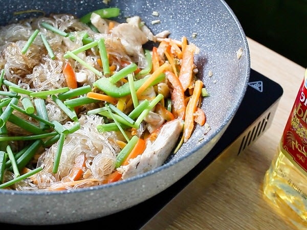 Bí quyết của đầu bếp để có món xào thơm ngon, hấp dẫn
