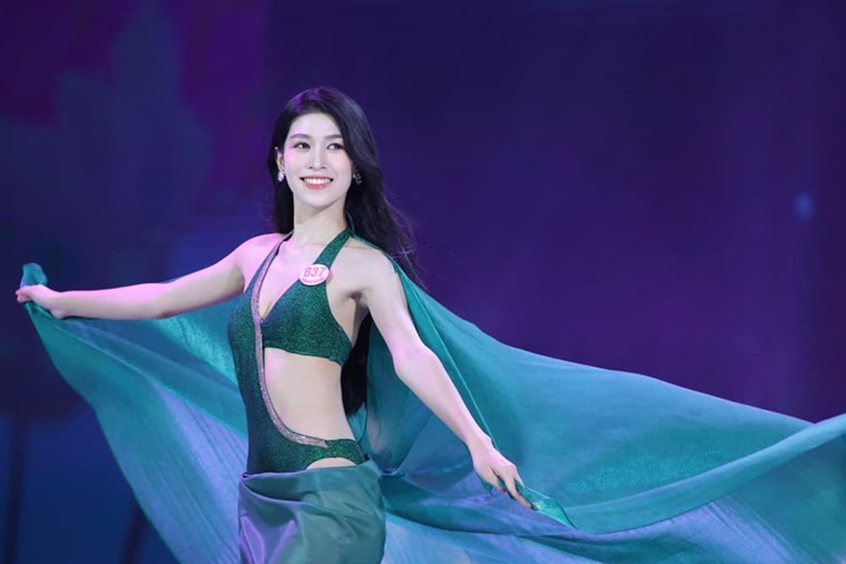 Thi sinh Hoa hau Viet Nam 2024 goi cam voi bikini o chung khao-Hinh-3