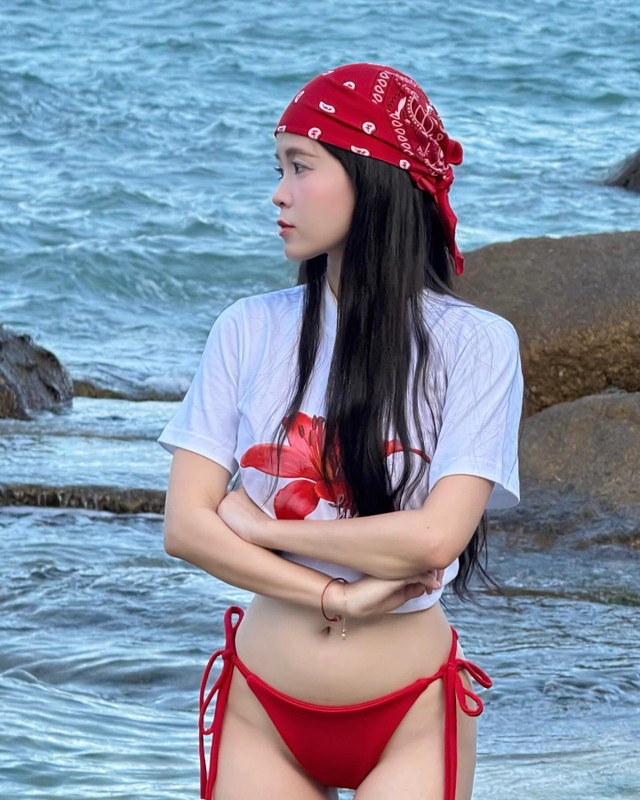 Hot girl FAPtv giao dien cuc chay di bien, khoe eo thon hong no-Hinh-4
