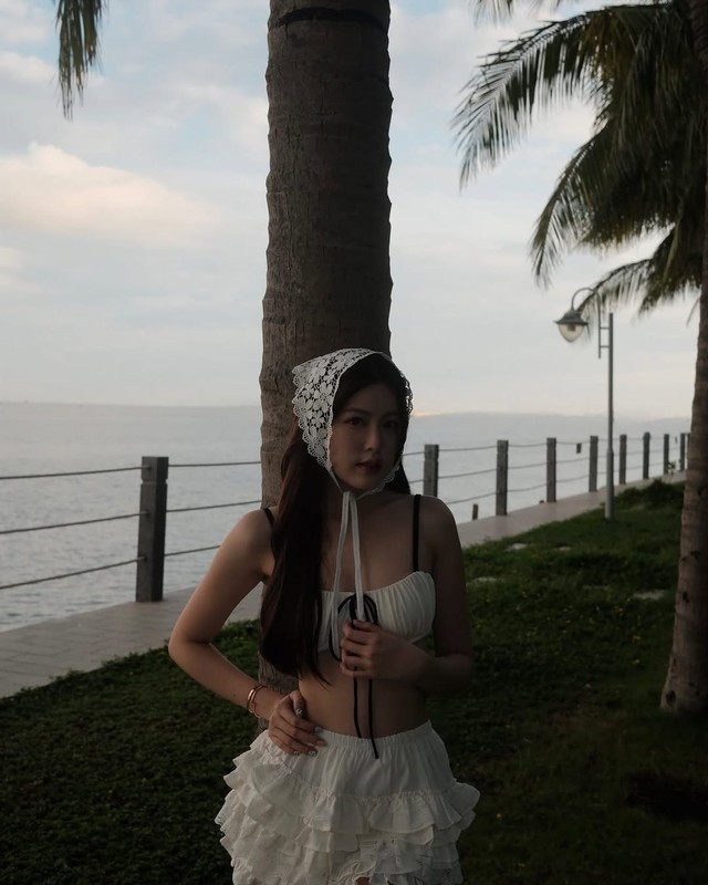 Hot girl Tang My Han khoe eo thon cuc pham trong loat anh moi-Hinh-6