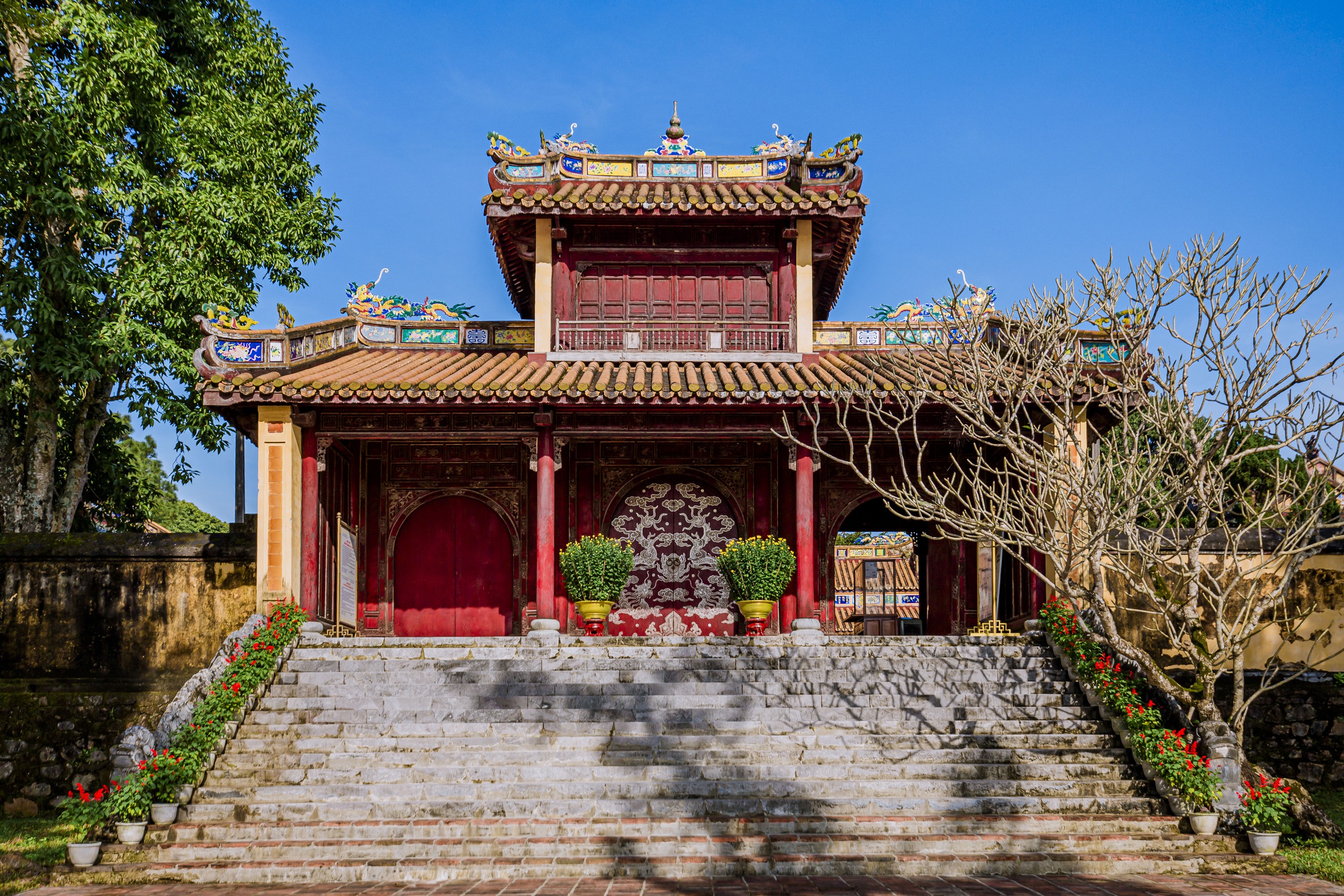 Lăng vua triều Nguyễn, điểm check-in không thể bỏ lỡ dịp nghỉ lễ- Ảnh 8.