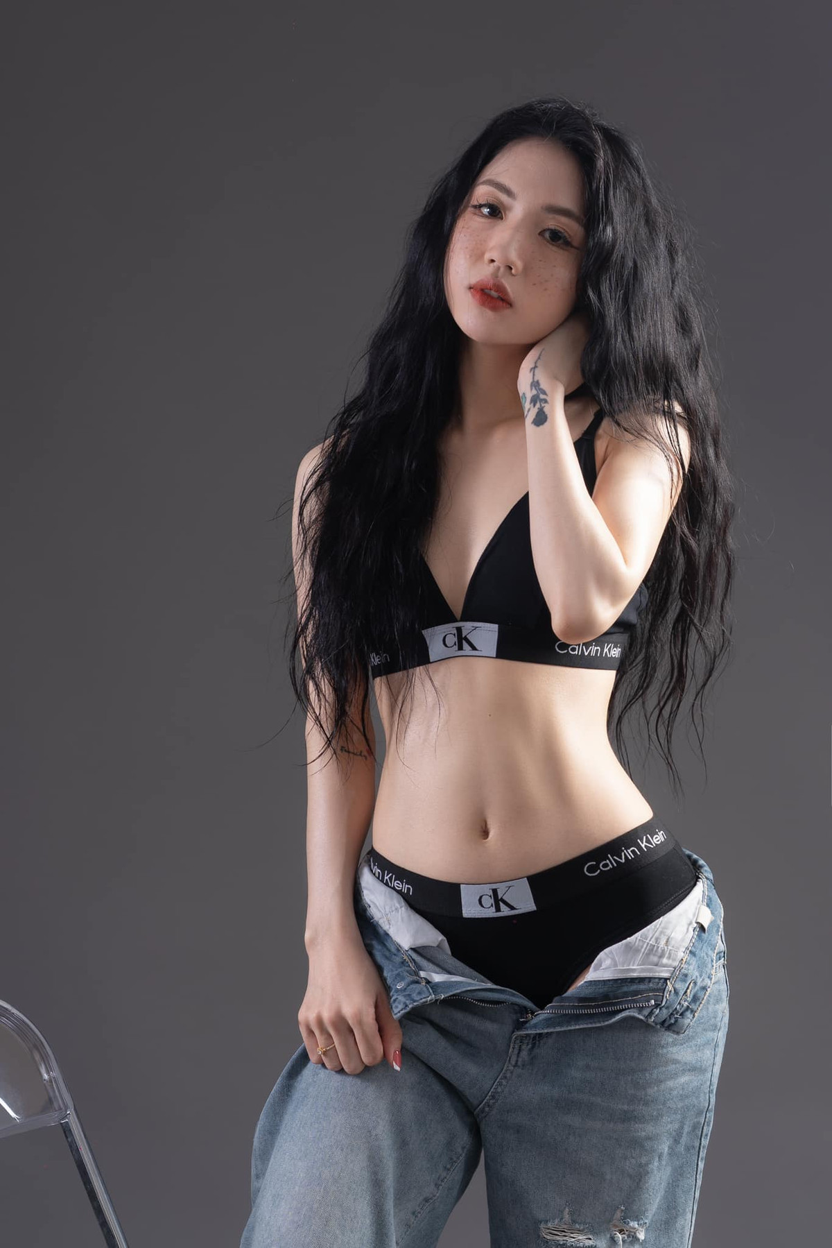 Lâu nay trên trang cá nhân, Trần Thị Duyên luôn hướng tới hình ảnh quyến rũ