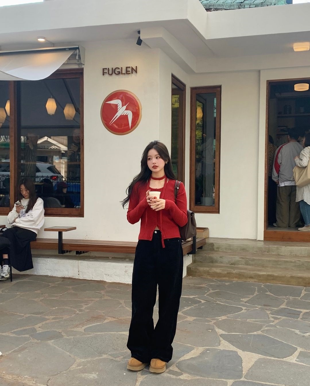 4 chiêu lên đồ tôn dáng của nàng blogger cao chưa tới 1m6- Ảnh 7.