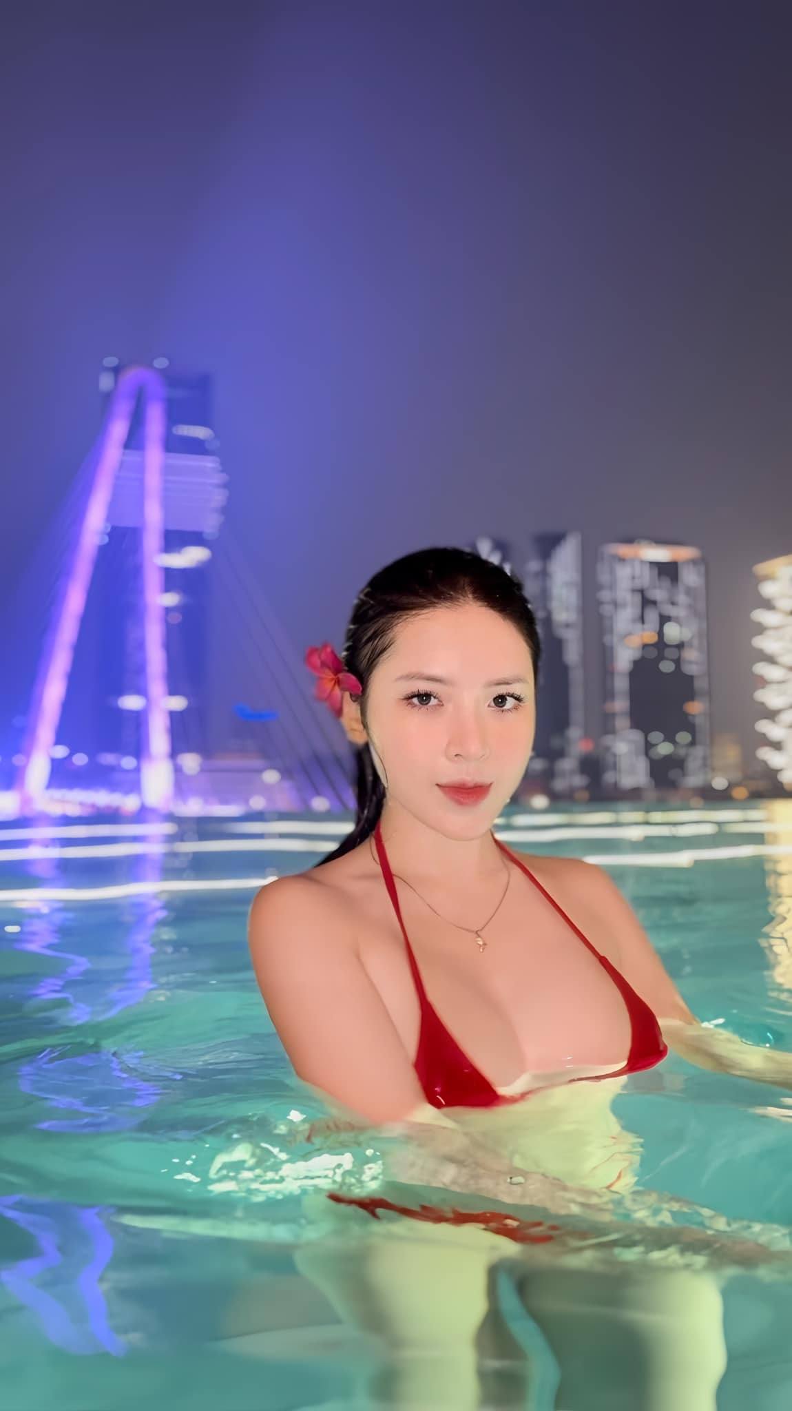 Tôi luôn muốn mình bận rộn, làm nhiều công việc khác nhau để kiếm thêm thu nhập. Có thể nhìn lên chưa bằng ai, nhưng hiện tại tôi cảm thấy rất hài lòng về cuộc sống