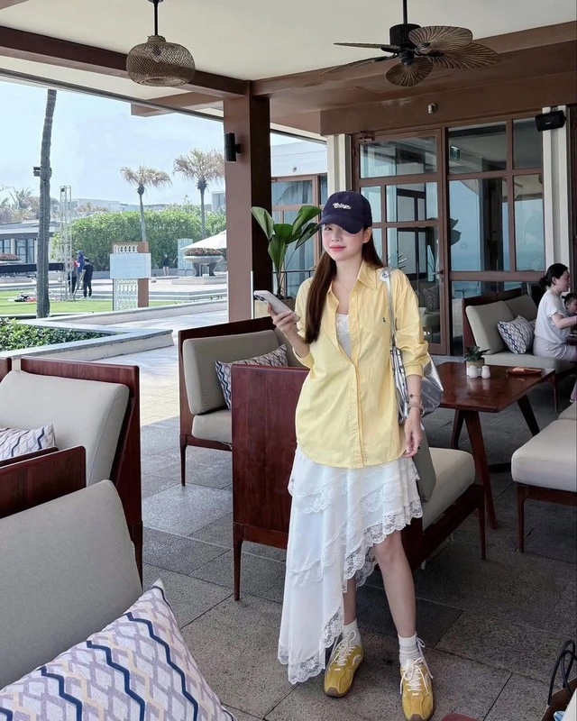 Công thức lên đồ với váy lệch tà cho nàng tự tin tỏa sáng- Ảnh 2.