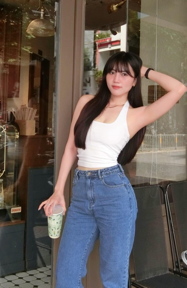 Với body