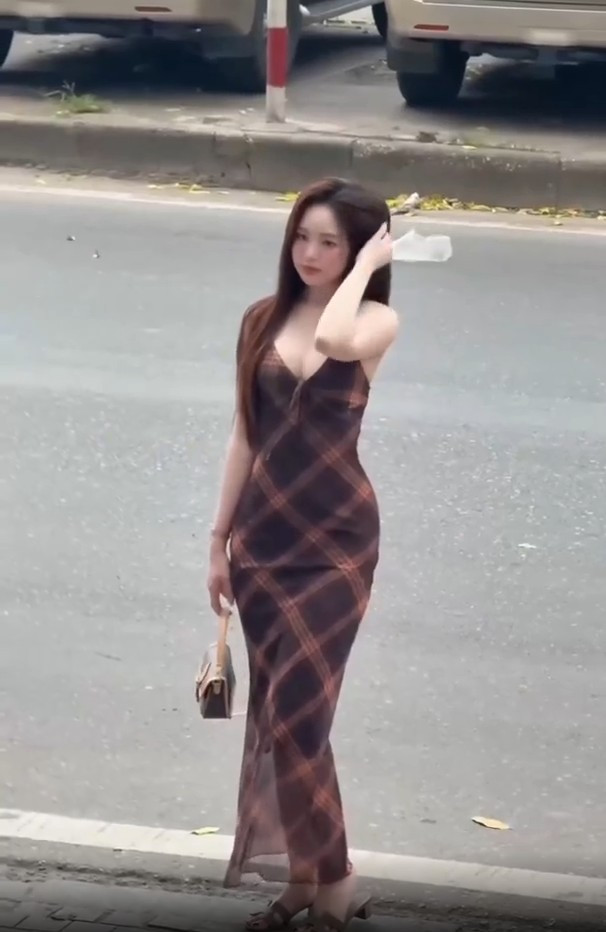 Không gượng ép, gần gũi, dễ thương, mang đến năng lượng vui vẻ tích cực, khoảnh khắc đời thường này nhưng lại tạo ra hiệu ứng lan tỏa bất ngờ, khiến dân mạng…